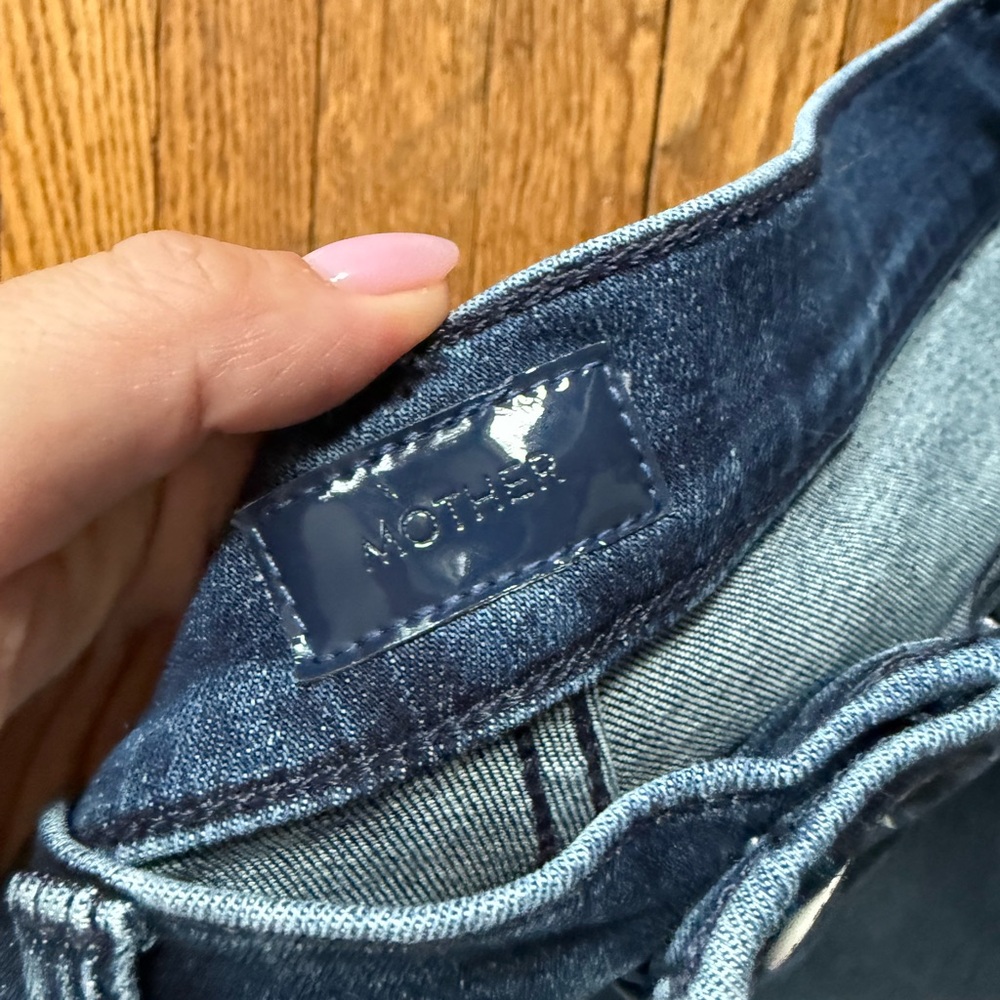 MOTHER The Tomcat Bermuda Short Fray - Size 26 - Picture 2 of 5